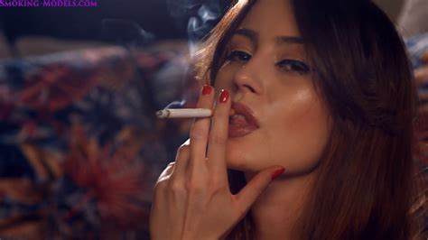 anna zapala smoking|Smoking in style 